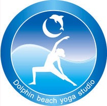 dolphin-beach-yogaロゴ